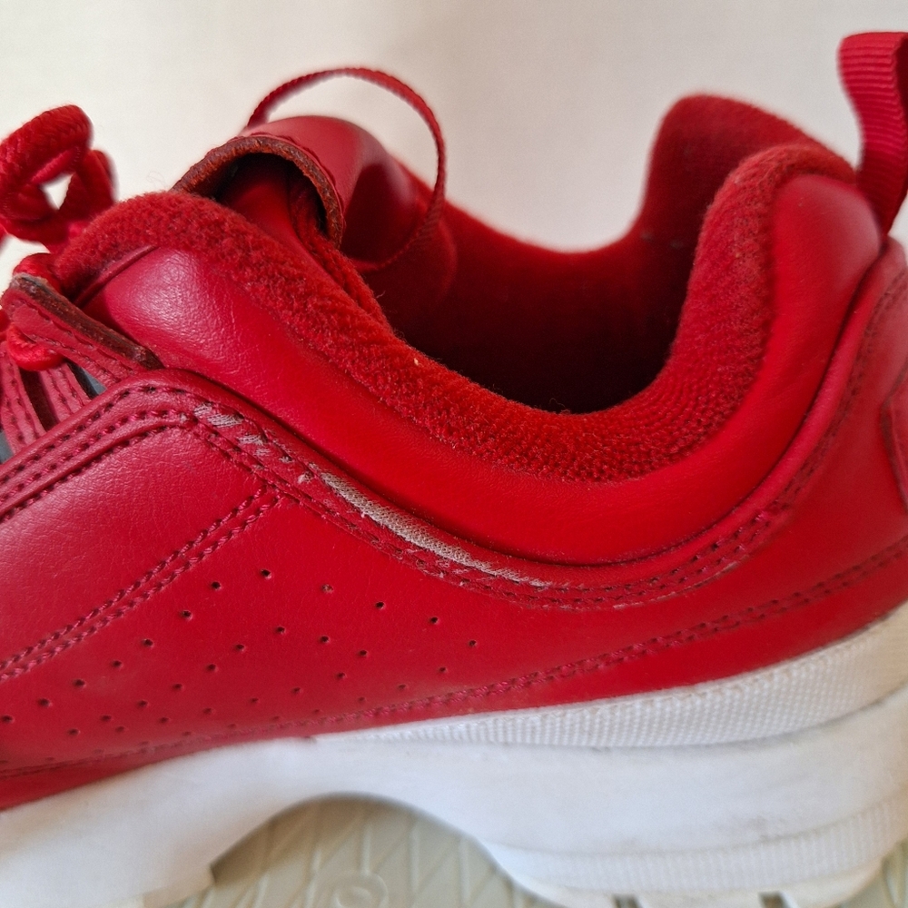 《FINAL》Fila>>>Red leather chunky sneakers with white soles 🤍women size 9.5 - Picture 12 of 12